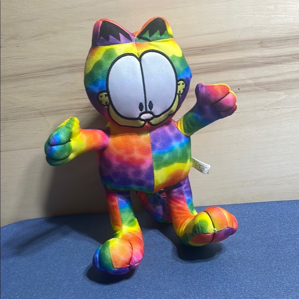 Garfield & Odie Rainbow Plush Toy  2016